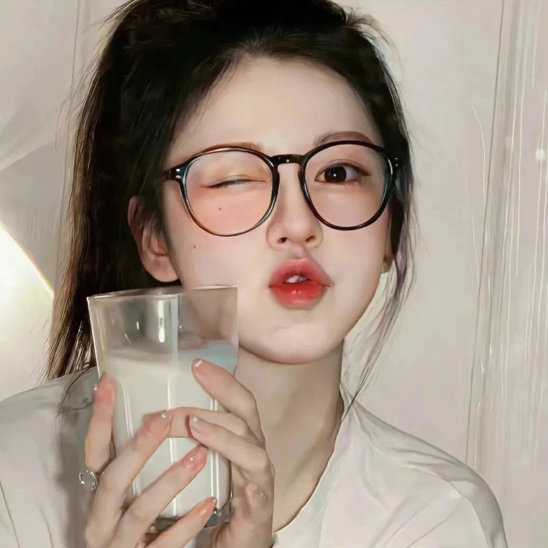 月湾银幕之外